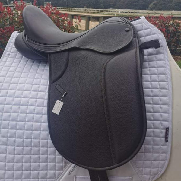 Fenmore Piaffe 16" Dressage/Show Saddle - PRICE REDUCED